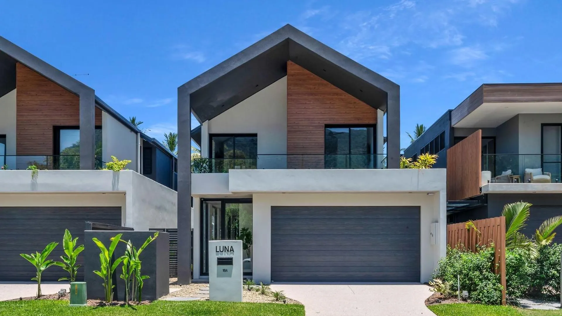 Belle Escapes Luna - Brand New Luxury House Palm Cove Australien