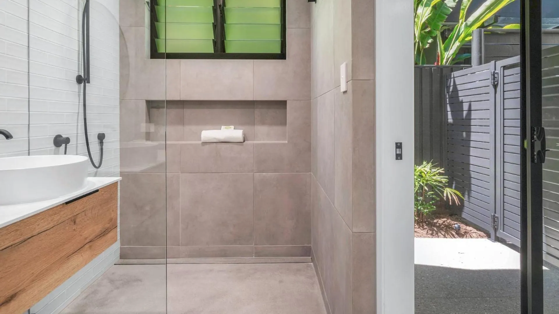 Feriehus Belle Escapes Luna - Brand New Luxury House Palm Cove
