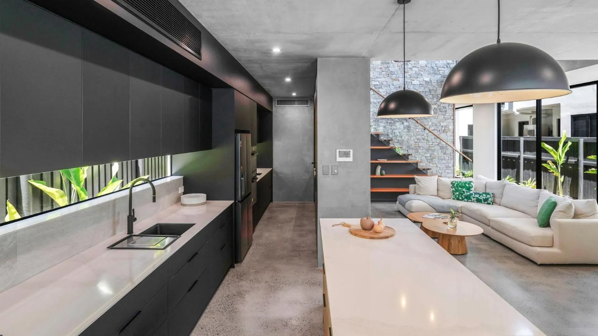 Belle Escapes Luna - Brand New Luxury House Palm Cove Feriehus